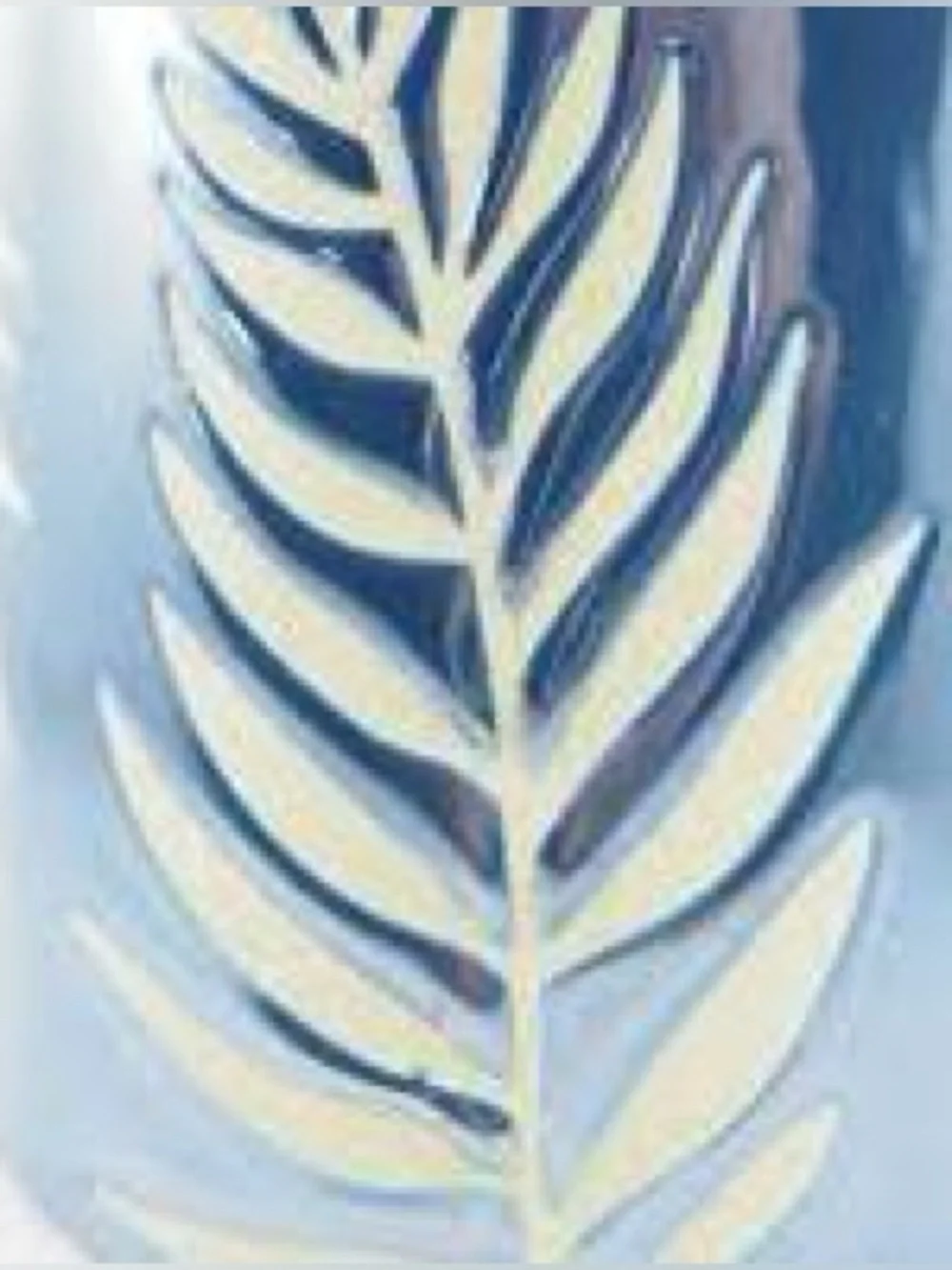 Bath & Body Works Blue iridescent Palm Fronds Pedestal 3-Wick Candle Holder NWT - Picture 5 of 5